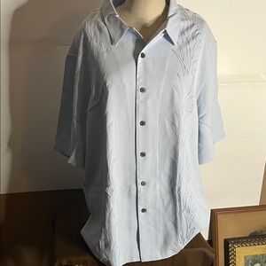 😄Straight Down 100% silk shirt baby blue button down top xl